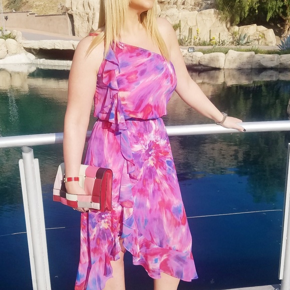 bebe Dress - Picture 2 of 2